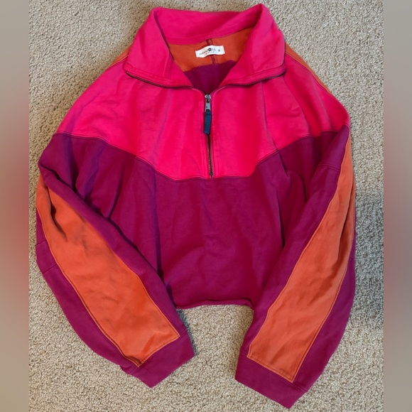 NATURAL LIFE Tops - Natural Life Jess Color Block Zip Sweatshirt